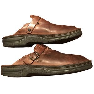 NAOT Men’s $174 Fiord Leather Slip On Clogs Buckle Men’s Size 14 (US) 47 (EU)